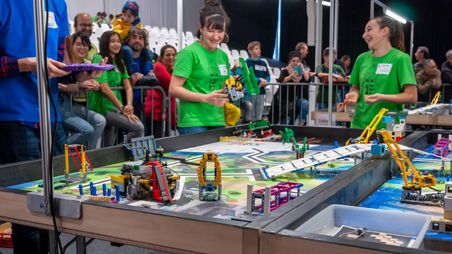 FIRST LEGO League à l'EPFL